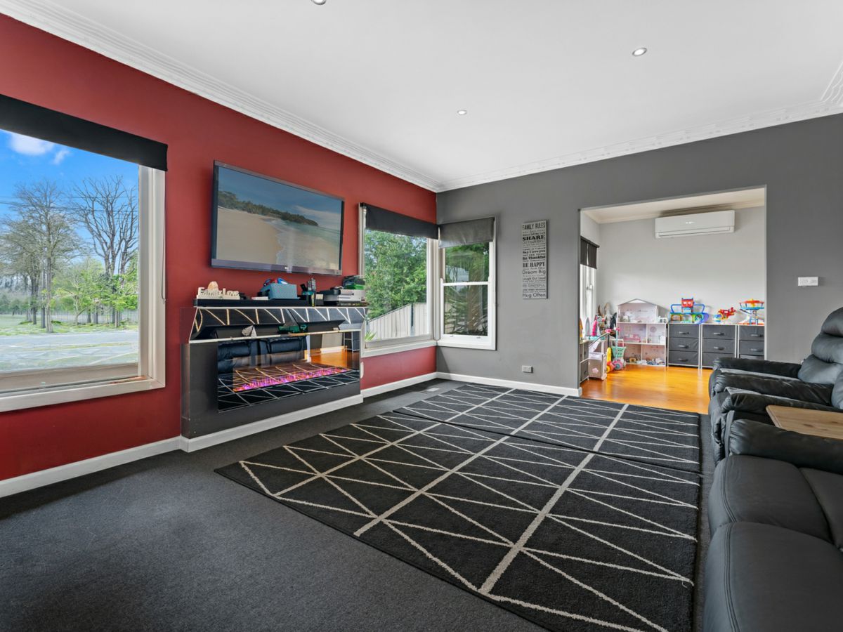 1 Cuthberts Road, Alfredton - image 3
