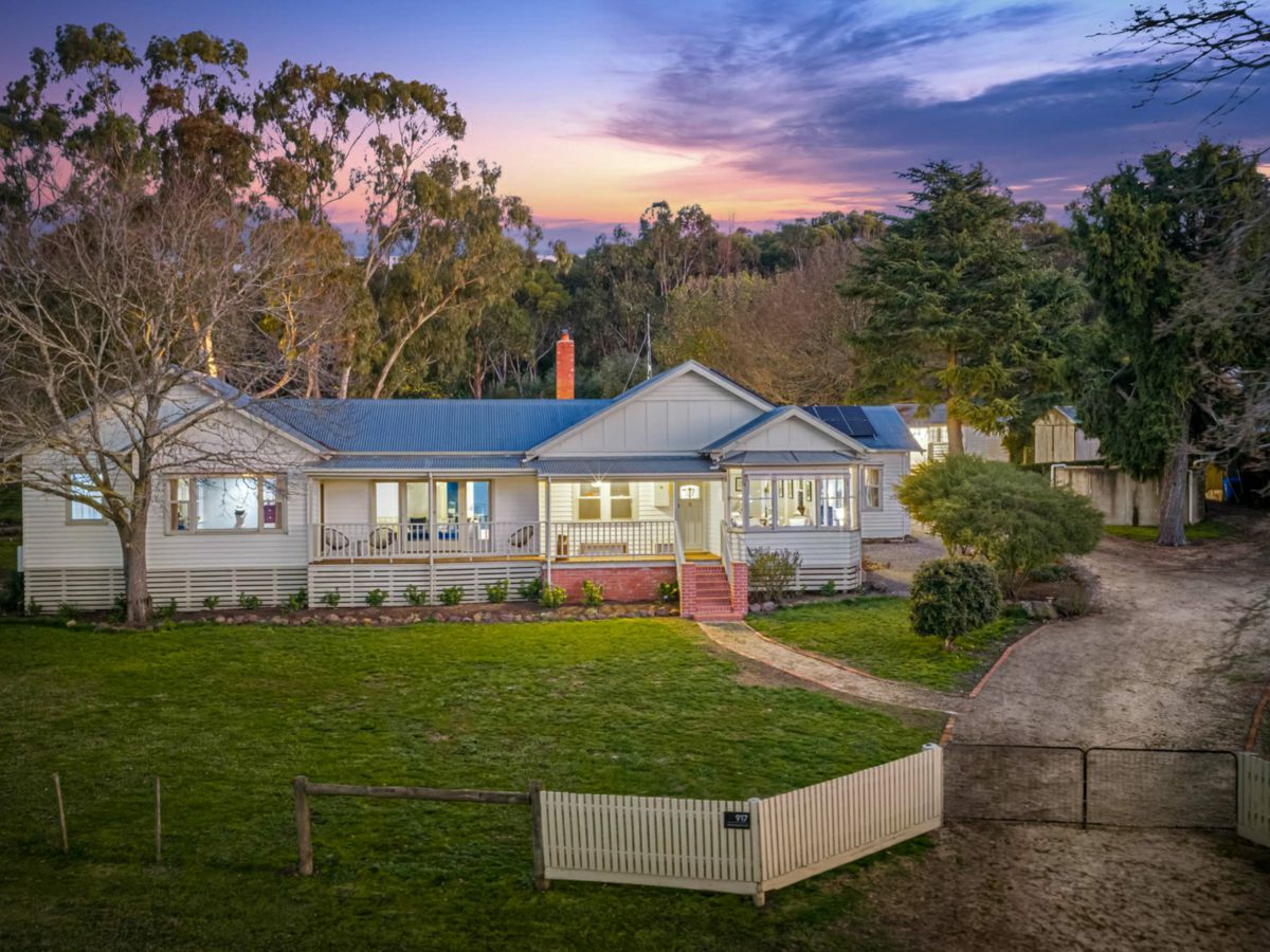 917 Davenport Road, Windermere - image 1