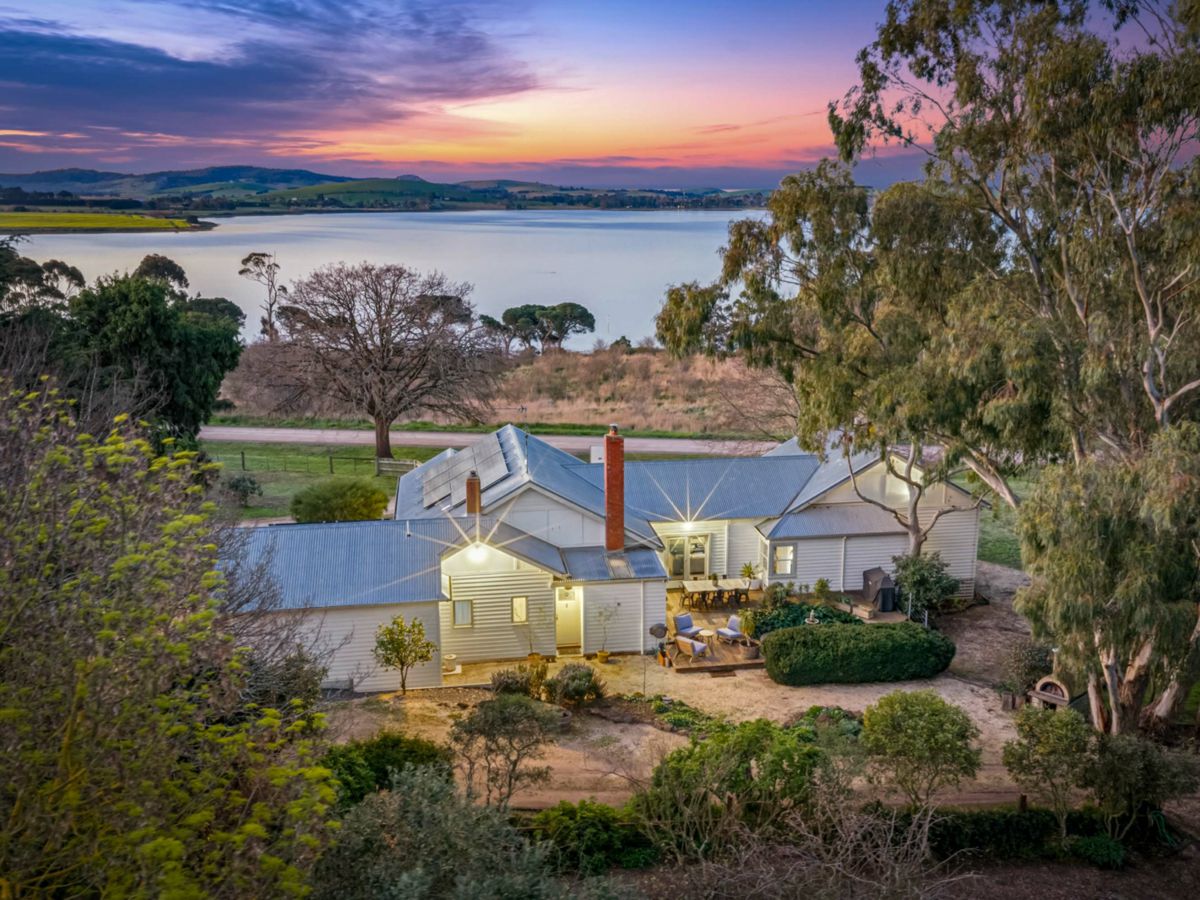917 Davenport Road, Windermere - image 3