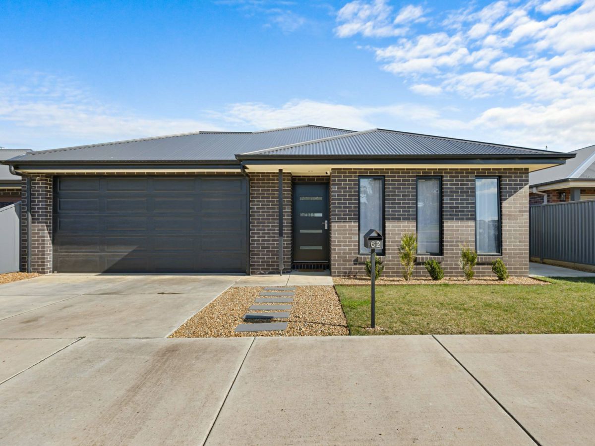 62 Cherry Flat Road, Smythes Creek - image 1
