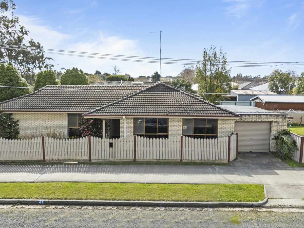 41 Vale Street, Alfredton - image 2
