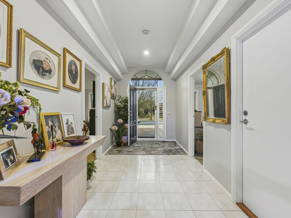 13 Perendale Street, Alfredton - image 2