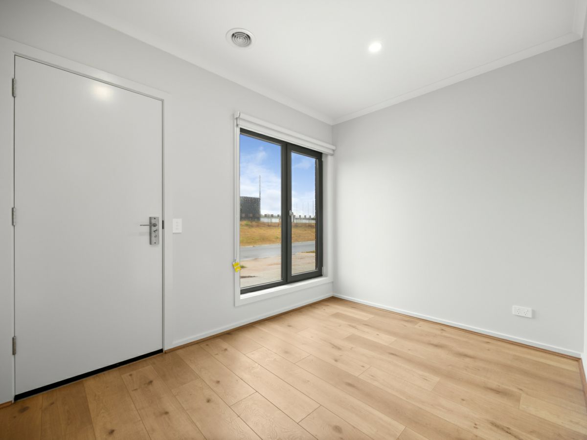 11 Park Street, Ballan - image 2