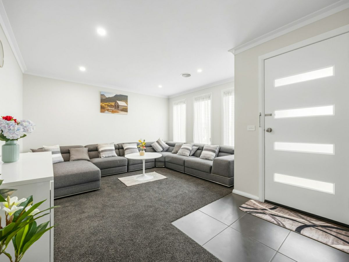 23 Red Robin Drive, Winter Valley - image 3