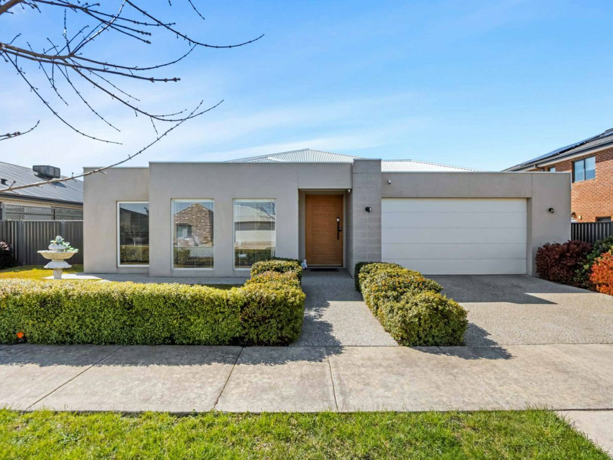 18 Mellish Street, Lucas - image 1