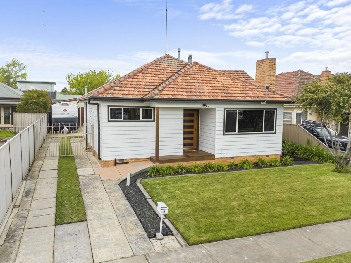 9 Fisher Street, Wendouree - image 1