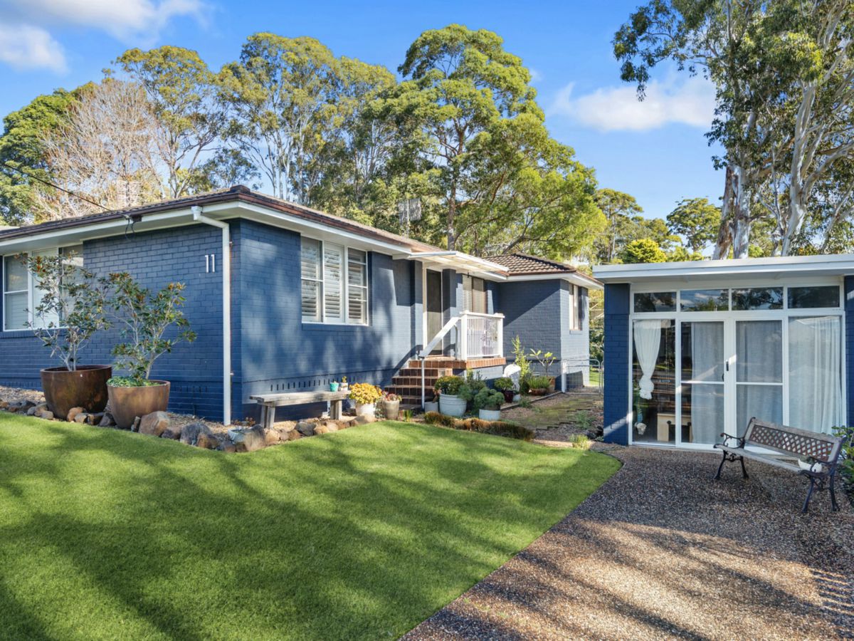 11 Bombora Crescent, Mollymook Beach - image 2