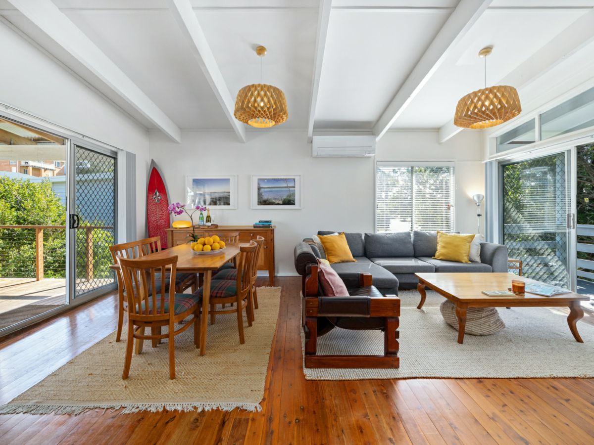 63 Carroll Avenue, Mollymook Beach - image 3