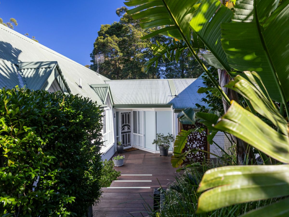 14/13 Augusta Place, Mollymook Beach - image 2