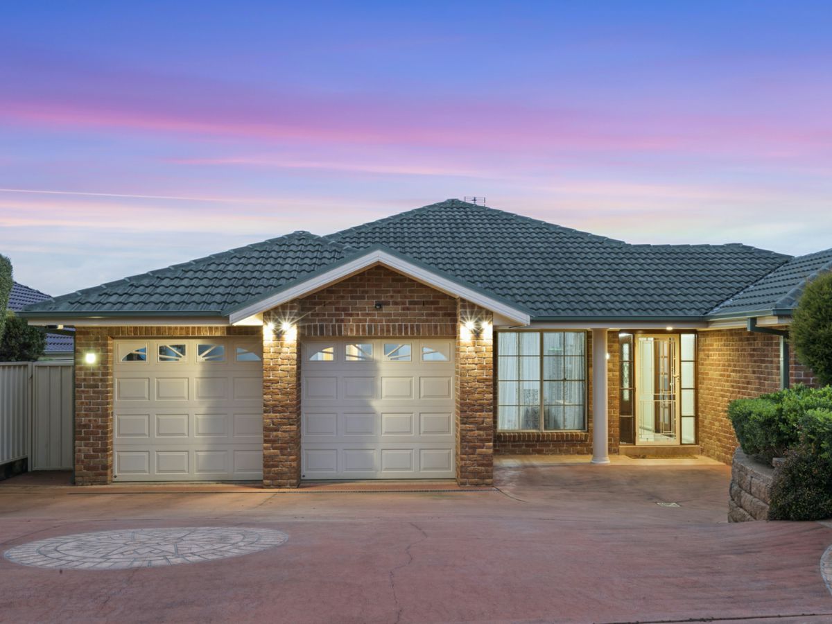 3 Skillman Place, Mollymook Beach - image 1