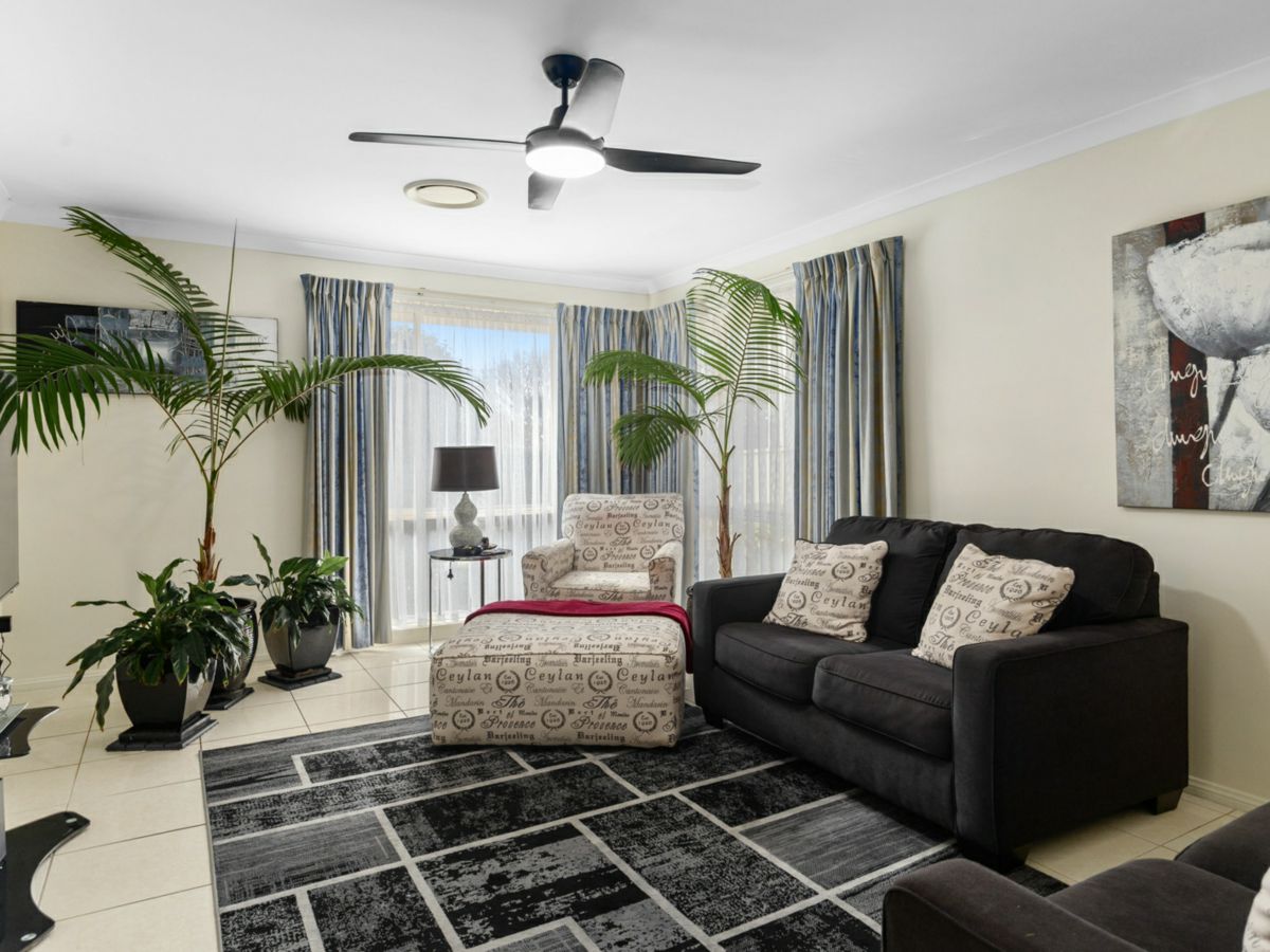 3 Skillman Place, Mollymook Beach - image 3