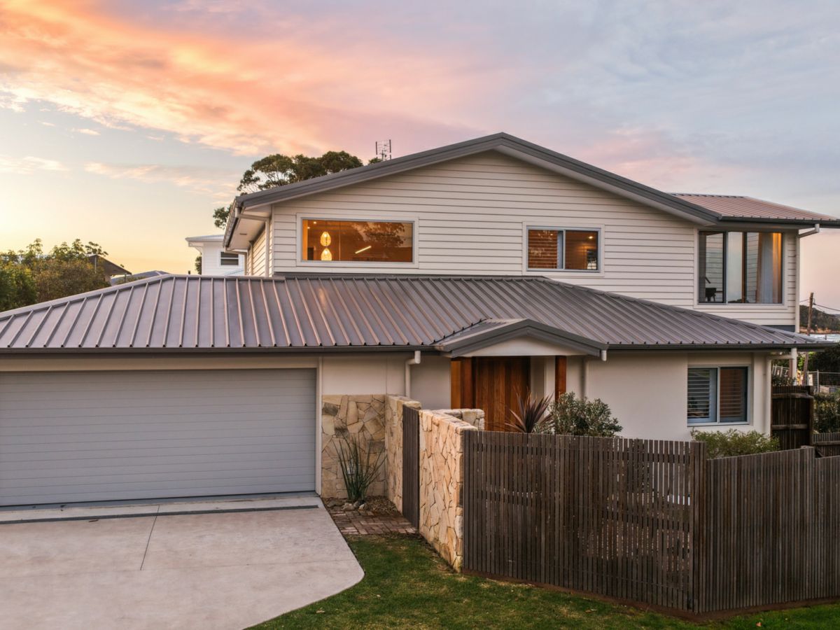 21 Booth Avenue, Narrawallee - image 1