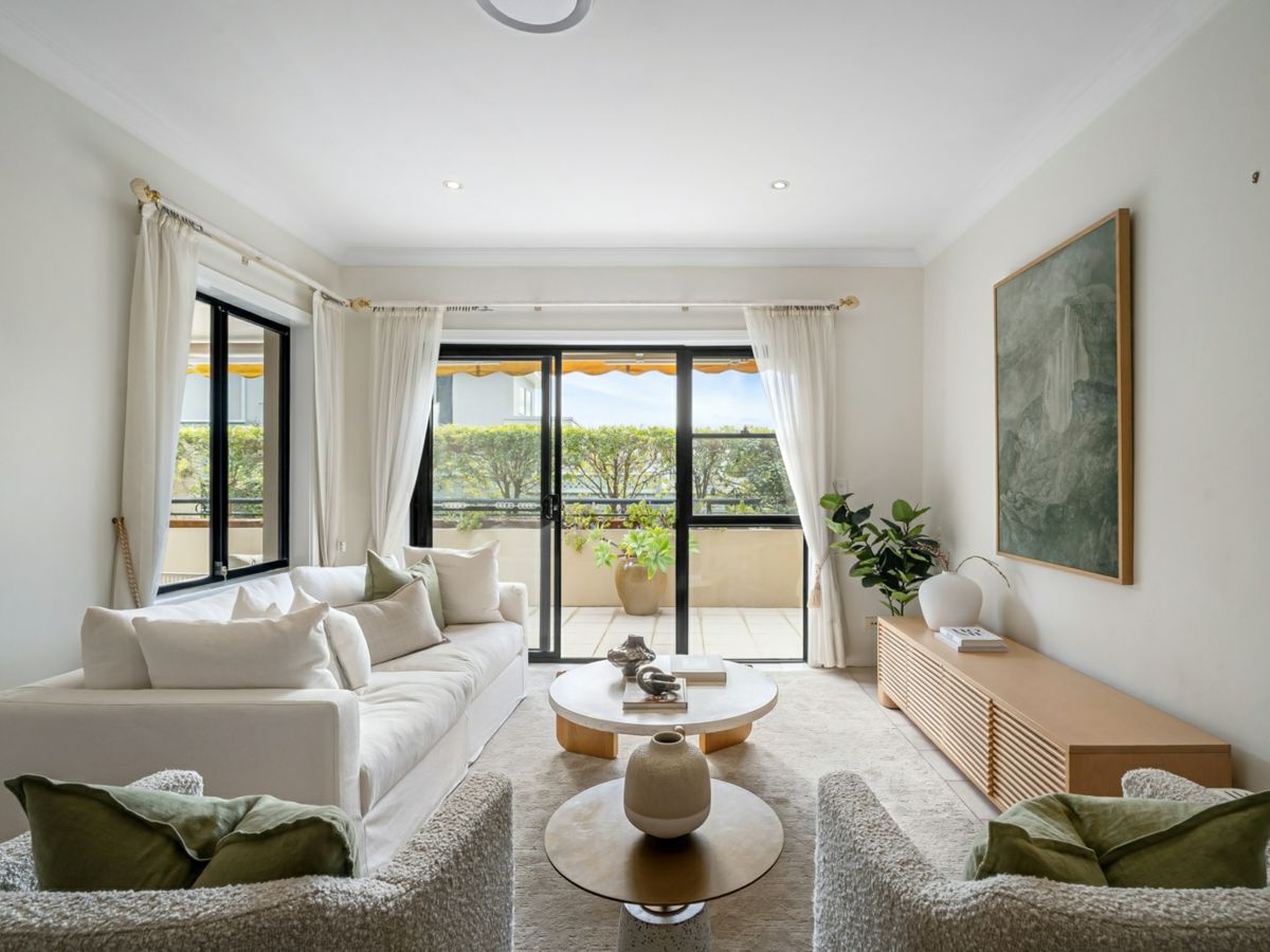 11/149 Gannons Road, Caringbah South - image 2