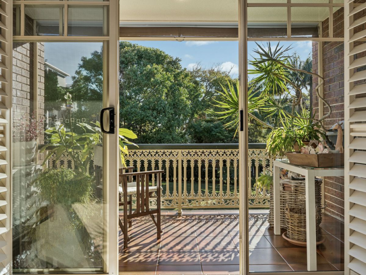 10/10 Allison Road, Cronulla - image 3