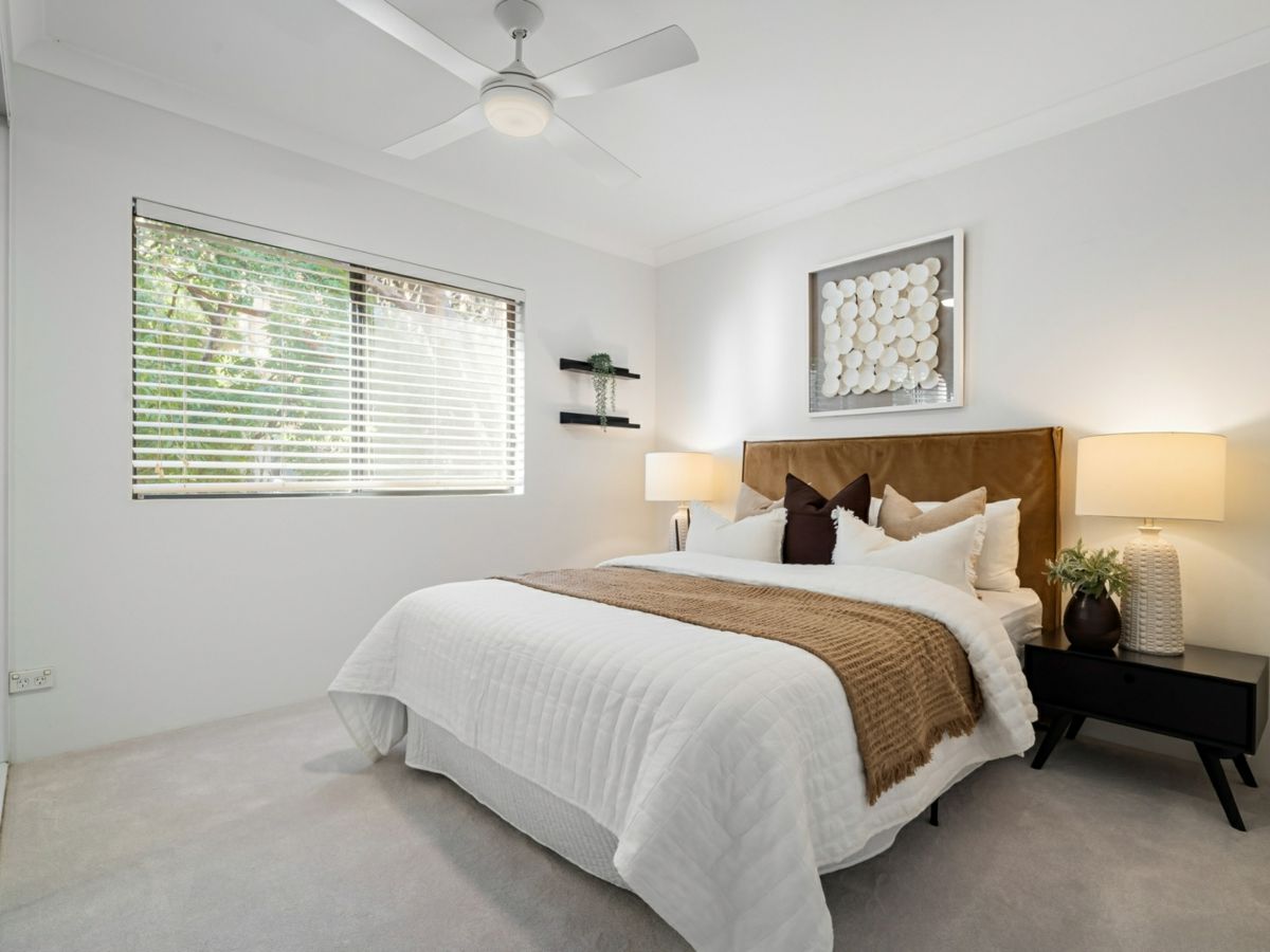 8/2 Vista Street, Caringbah - image 2