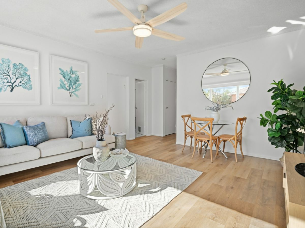 9/3 St Andrews Place, Cronulla - image 1