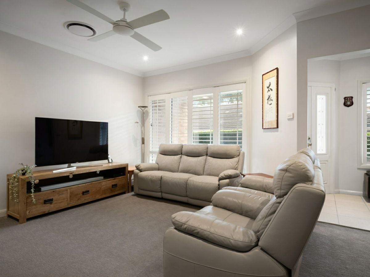 20/23 Dudley Avenue, Caringbah South - image 2