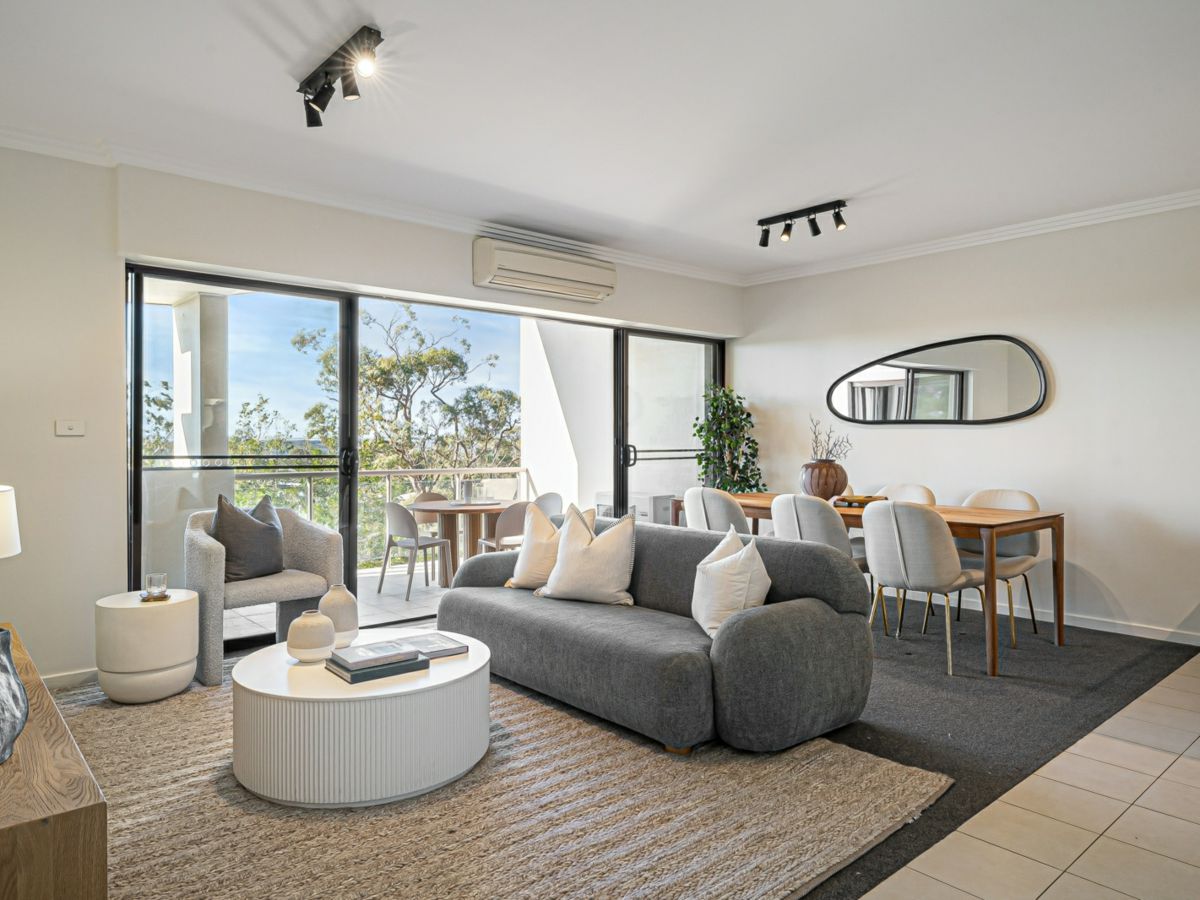 37/6 Banksia Road, Caringbah - image 1