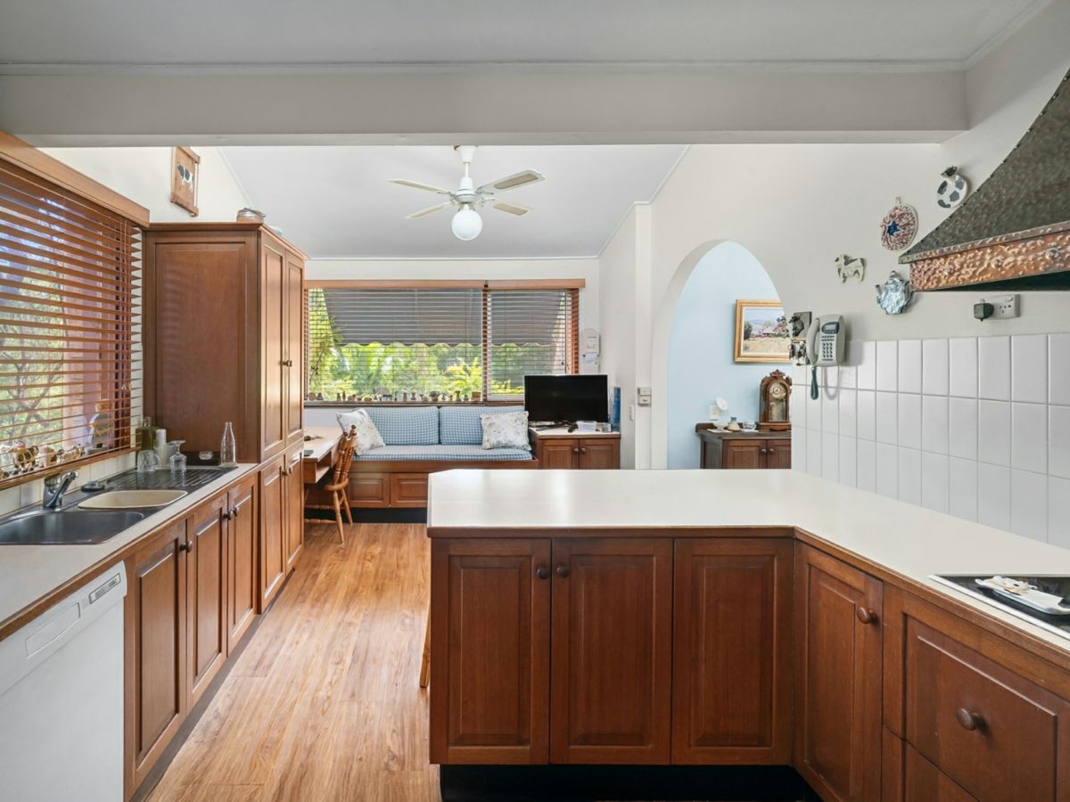 9 Cobargo Road, Gymea Bay - image 3