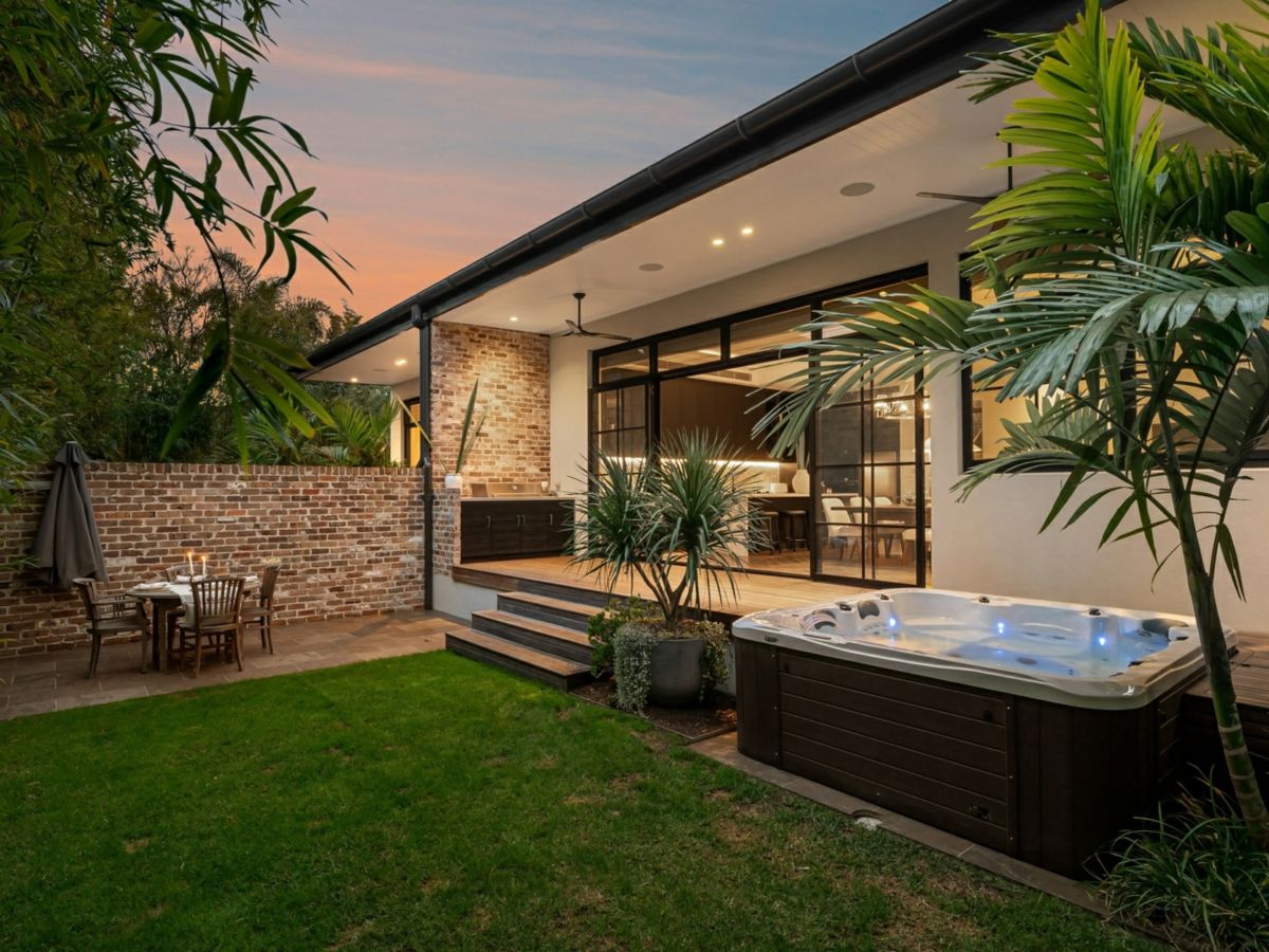 23B Whitewood Place, Caringbah South - image 2
