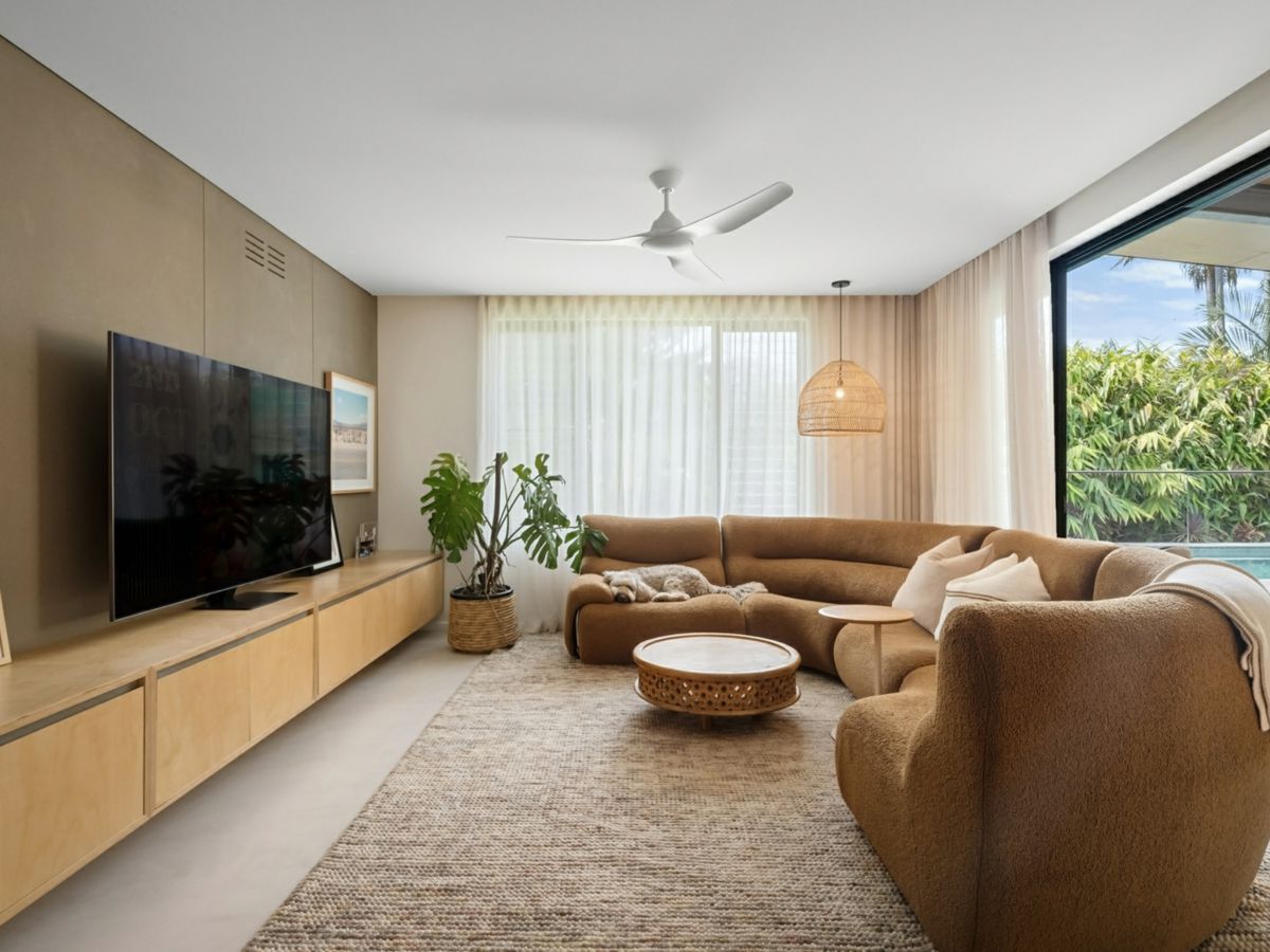 14 Whitewood Place, Caringbah South - image 1