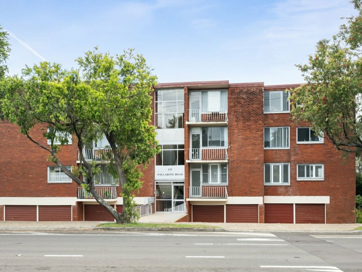 1/175 Willarong Road, Caringbah - image 1