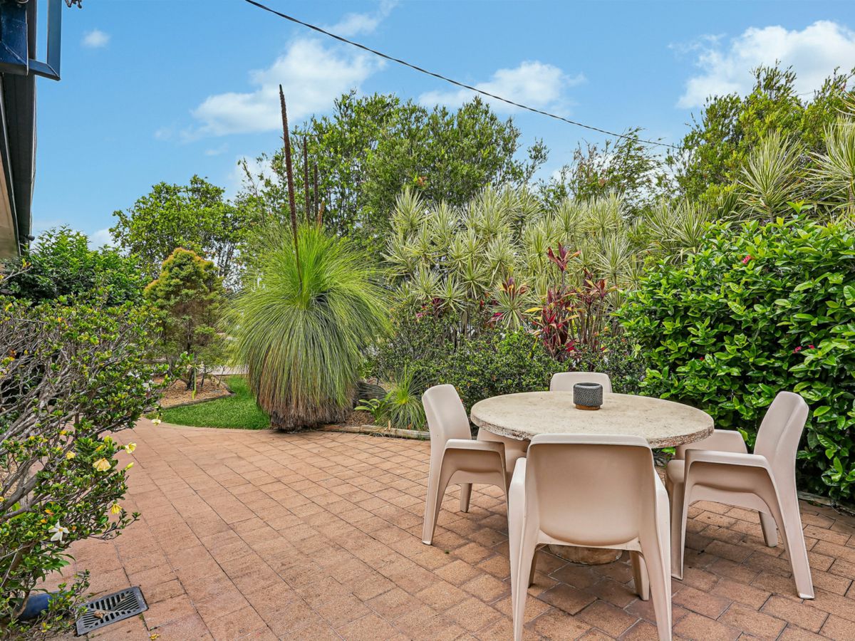 11 Alsop Drive, Heatley - image 1