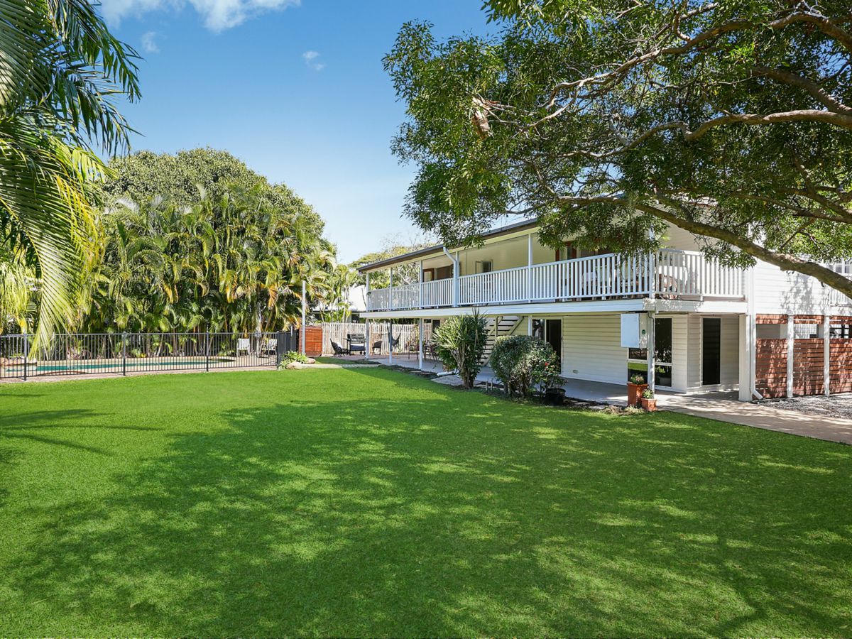 8 Comerford Crescent, Belgian Gardens - image 1
