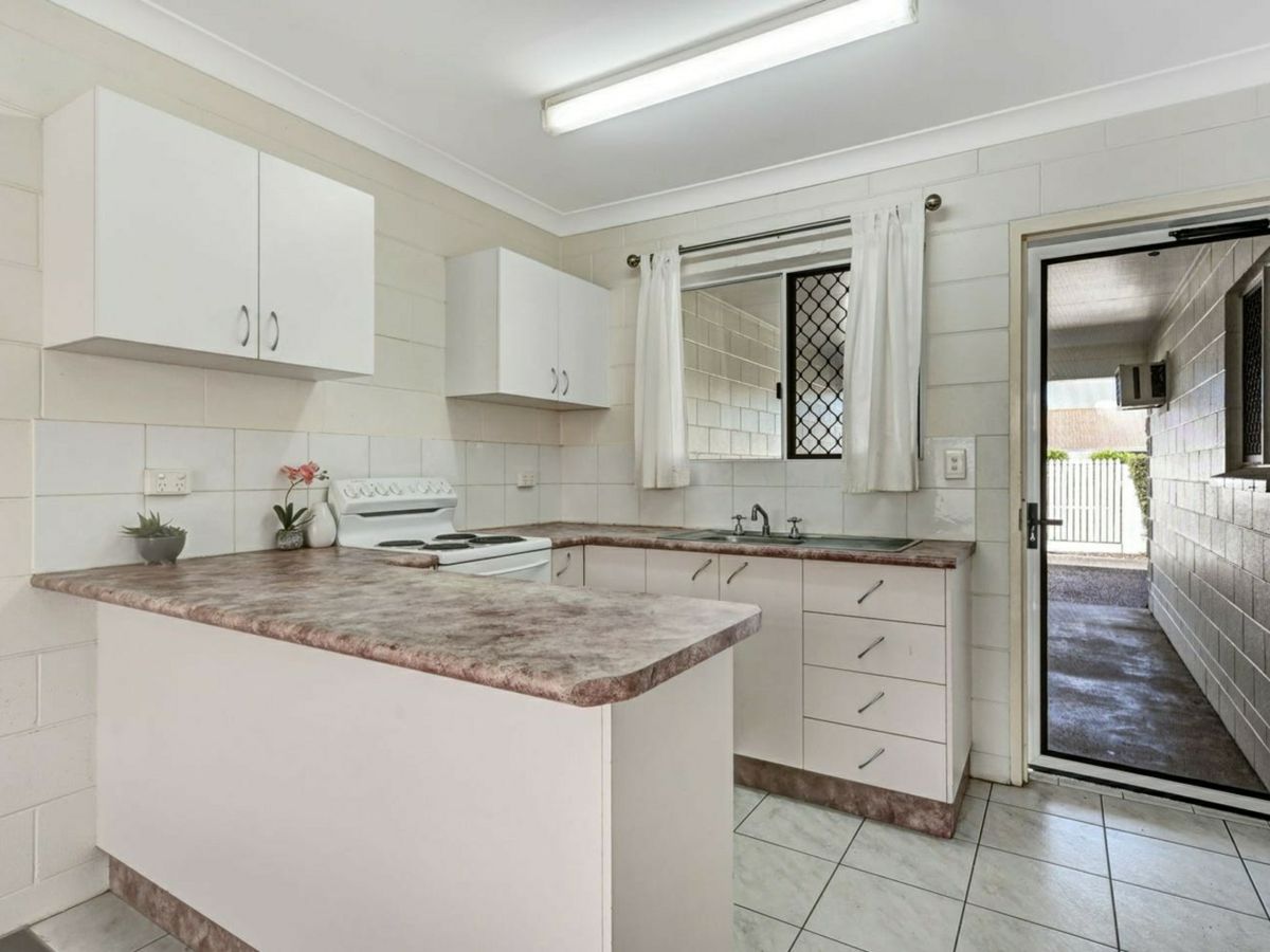 4/79 Gorden Street, Garbutt - image 3