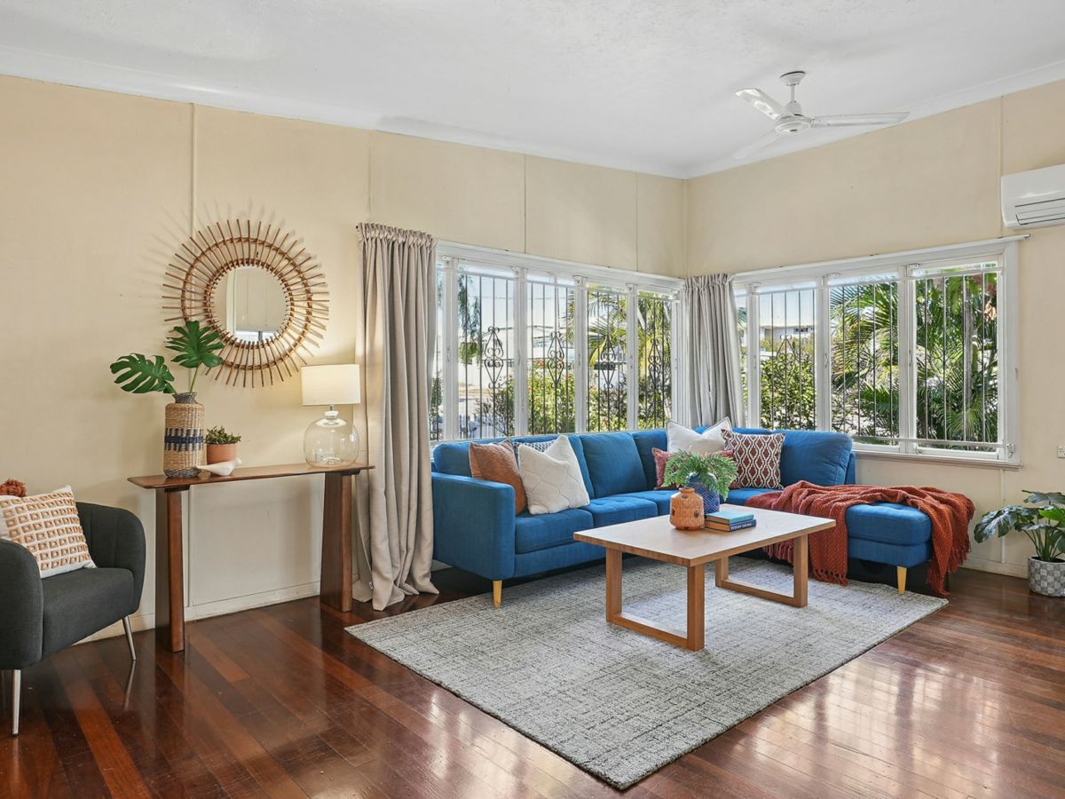 124 Mitchell Street, North Ward - image 2