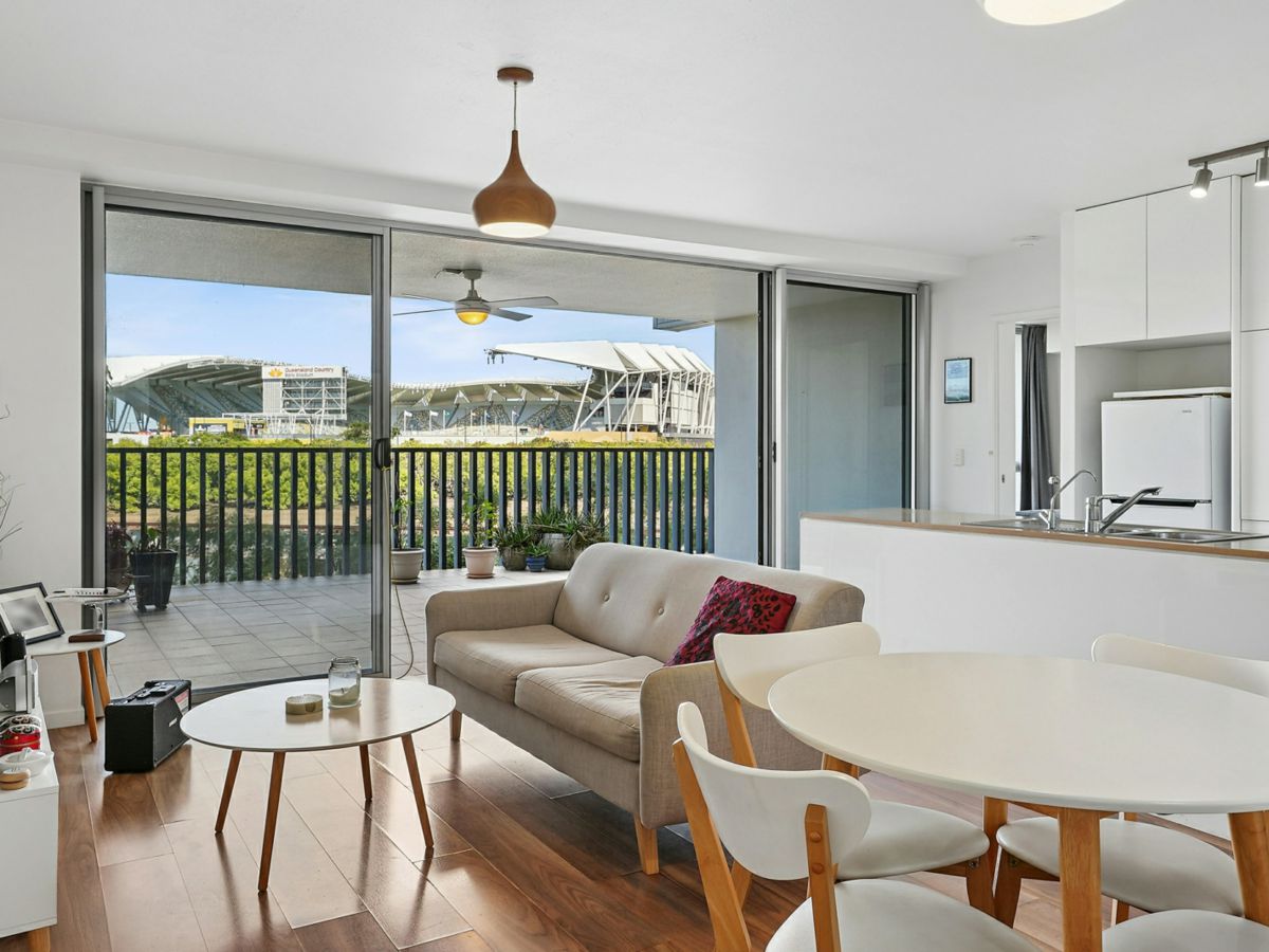 6/8 Stanley Street, Townsville City - image 2