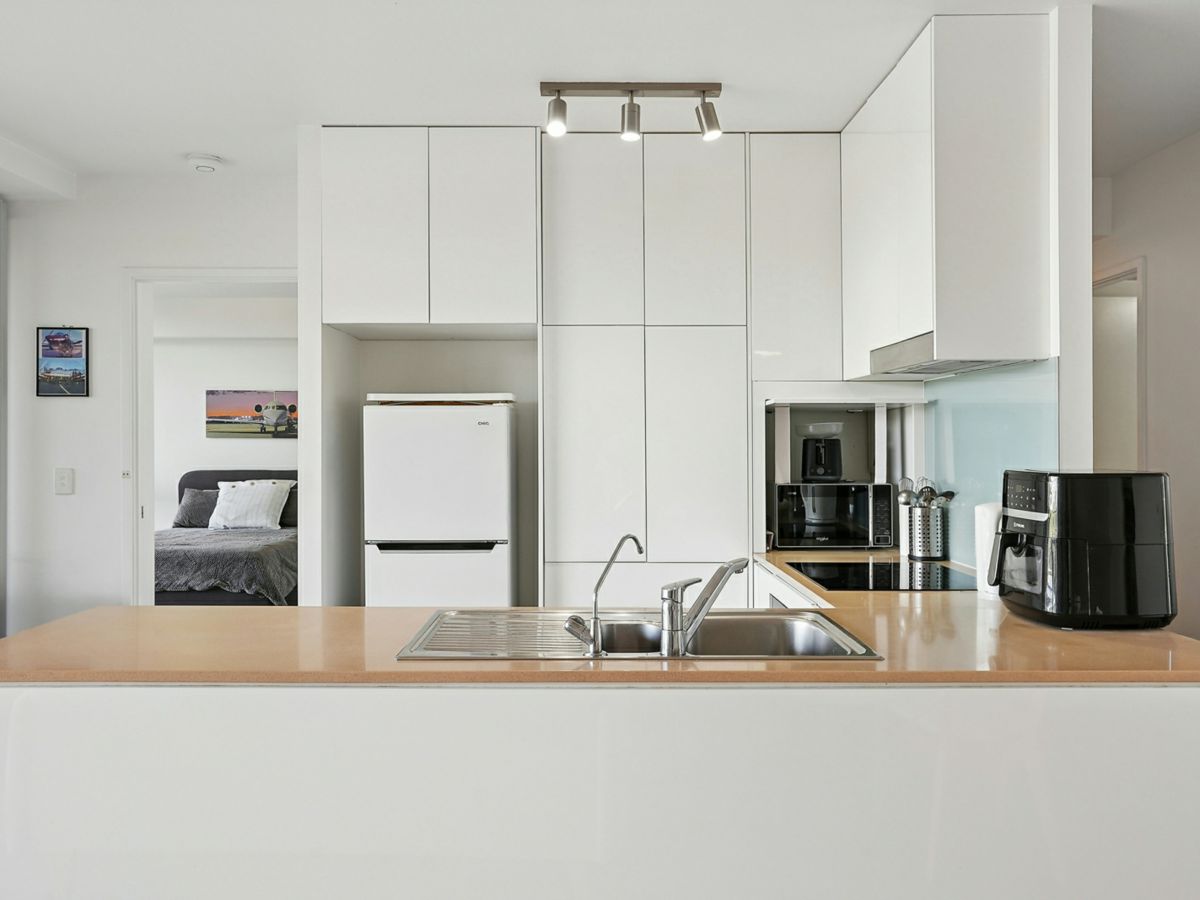 6/8 Stanley Street, Townsville City - image 3