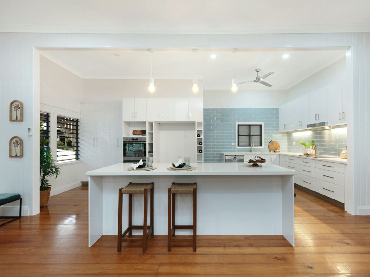 5 Gilbert Crescent, Castle Hill - image 3