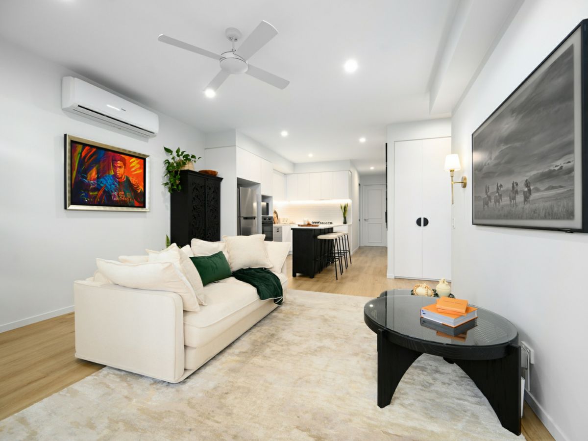 80 Bronte Circuit, Hope Island - image 1