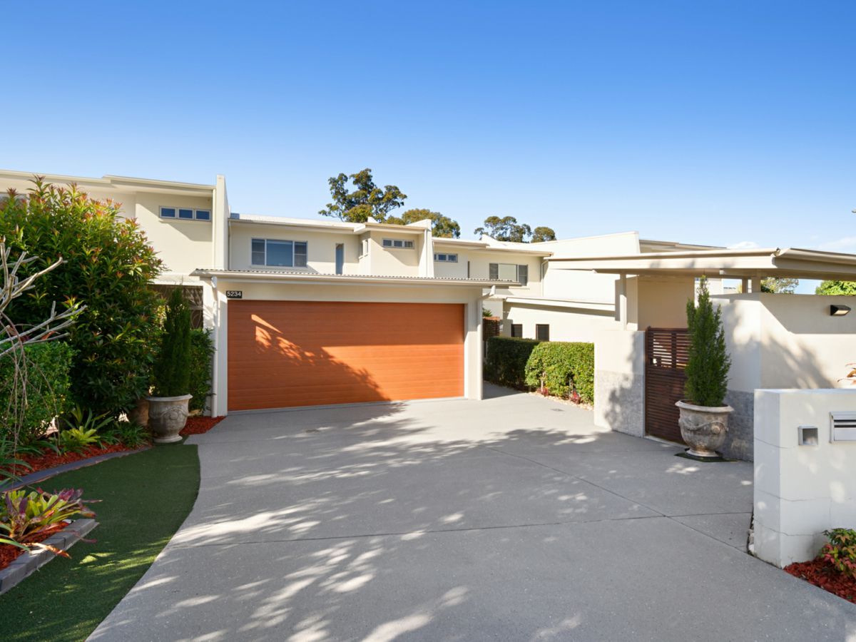 5234 Bay Hill Terrace, Sanctuary Cove - image 2