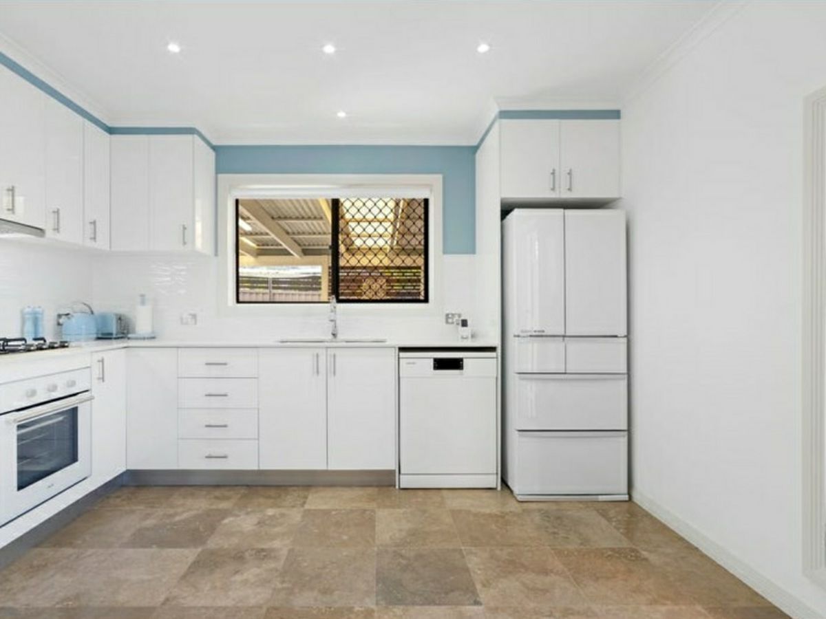 2/59 Errol Avenue, Paradise Point - image 1