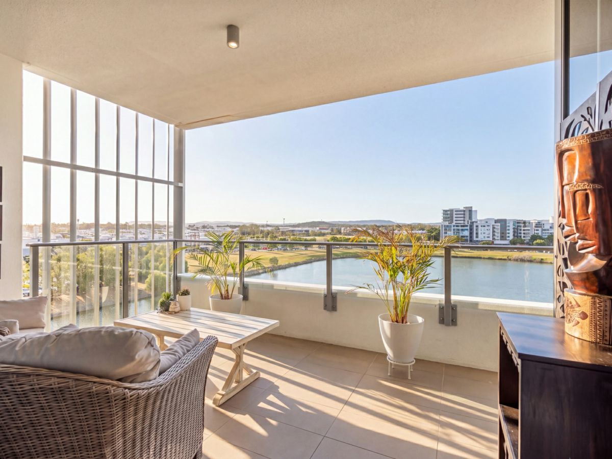 1402/25 East Quay Drive, Biggera Waters - image 1