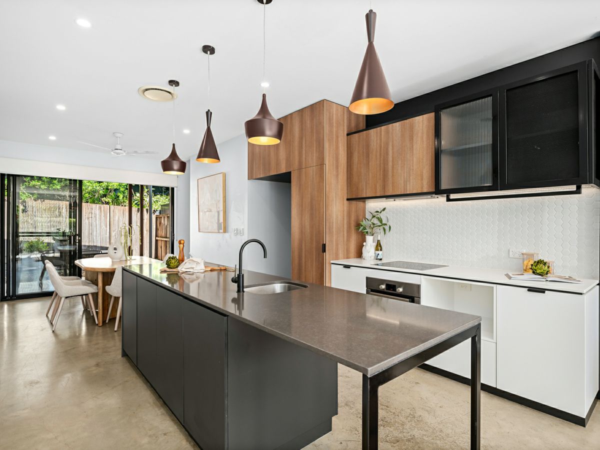82A Rialto Street, Greenslopes - image 3