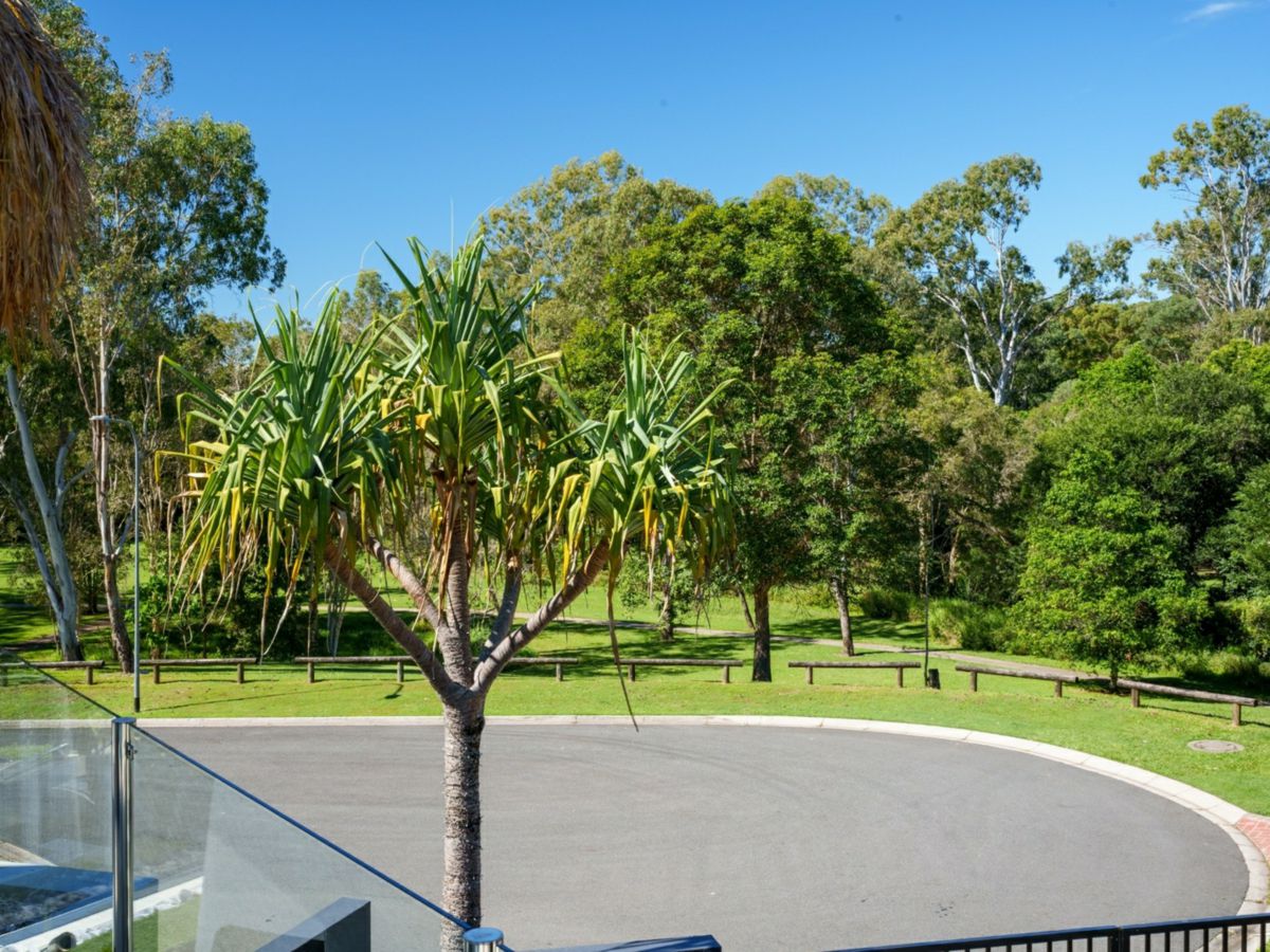 37 Banksia Place, Bridgeman Downs - image 3