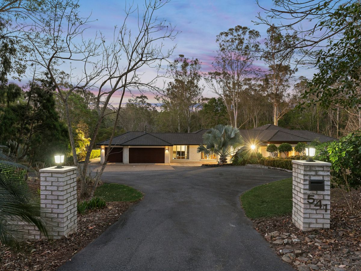541 Brookfield Road, Kenmore Hills - image 1