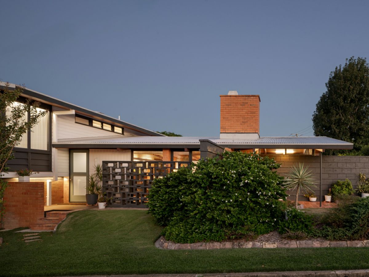 82 Hawken Drive, St Lucia - image 3