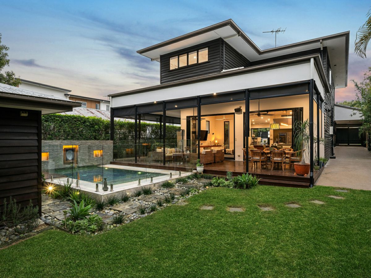 16 David Street, Tennyson - image 2