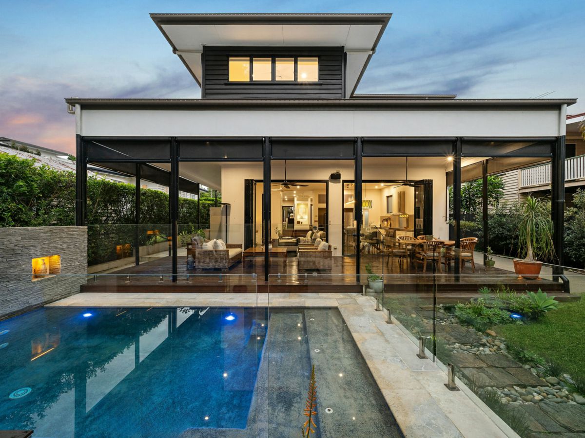 16 David Street, Tennyson - image 3