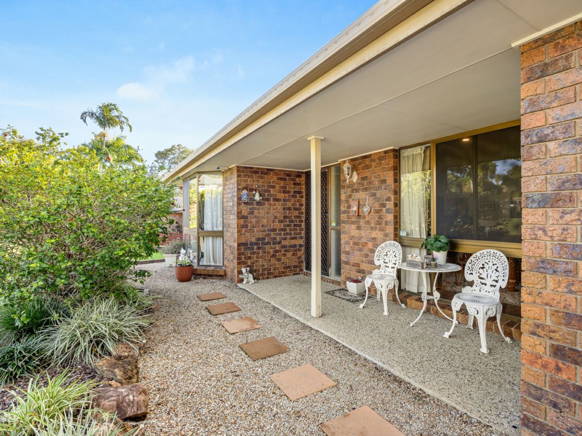 44 Avondale Road, Sinnamon Park - image 2