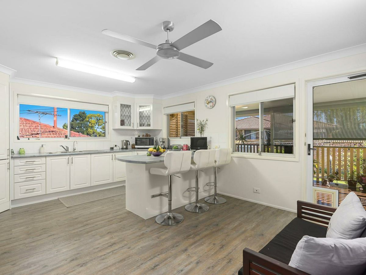 27 Hakea Street, Everton Hills - image 3