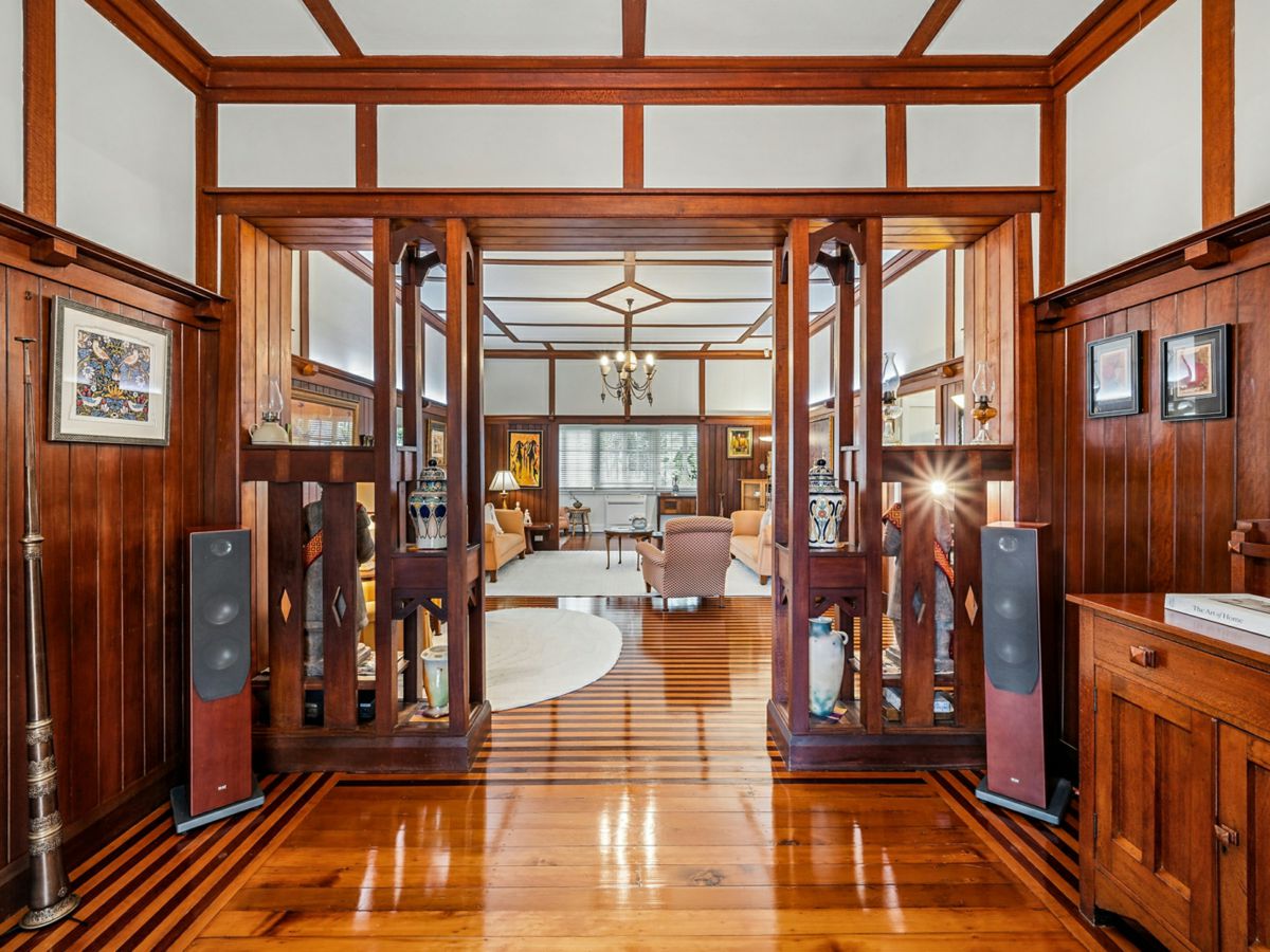 51 Volga Crescent, Indooroopilly - image 3
