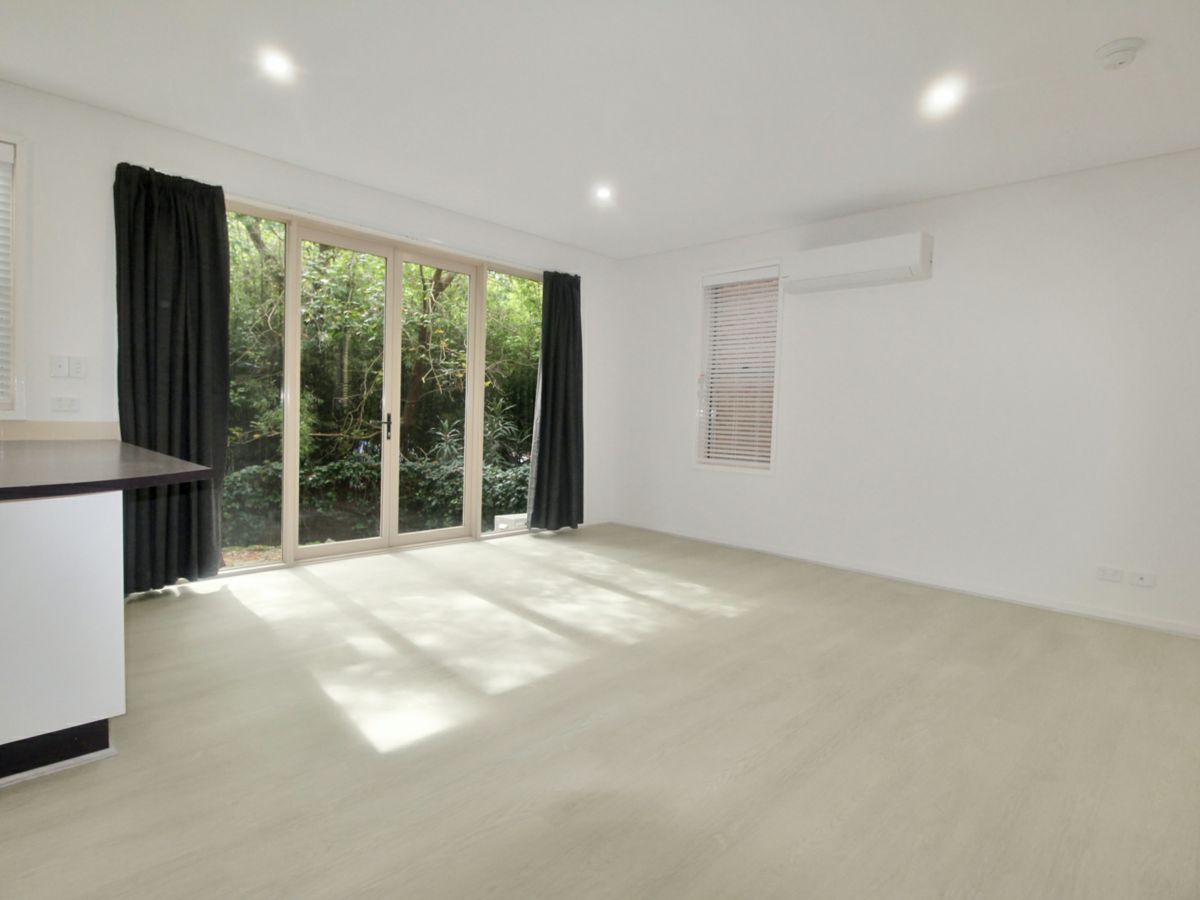 55A Auburn Street, Hunters Hill - image 2