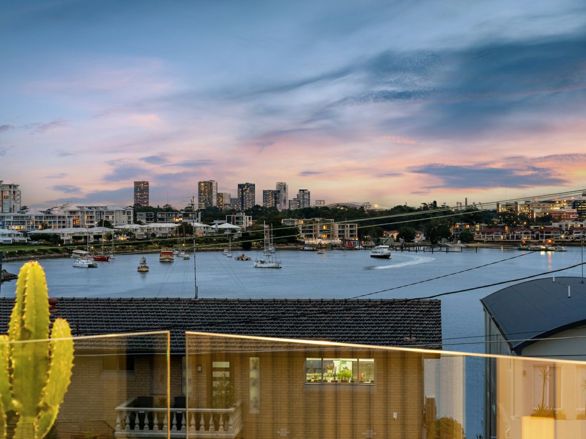 168A Tennyson Road, Tennyson Point - image 3