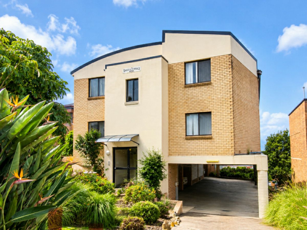 4/698 Victoria Road, Ryde - image 1
