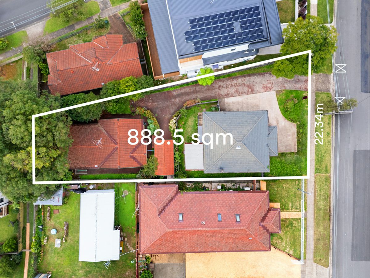 52 Fourth Avenue, Eastwood - image 1